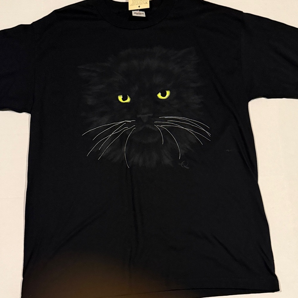 Q Studio Graphic Black T-Shirt with Cat Design